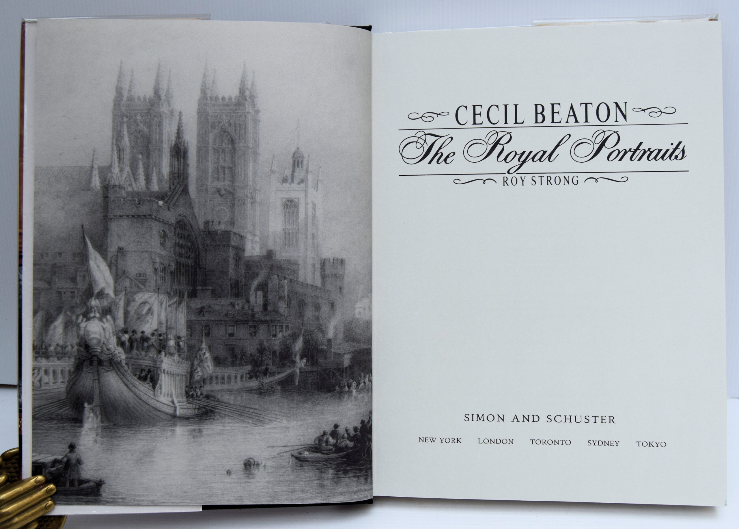 Cecil Beaton The Royal Portraits. - Image 2