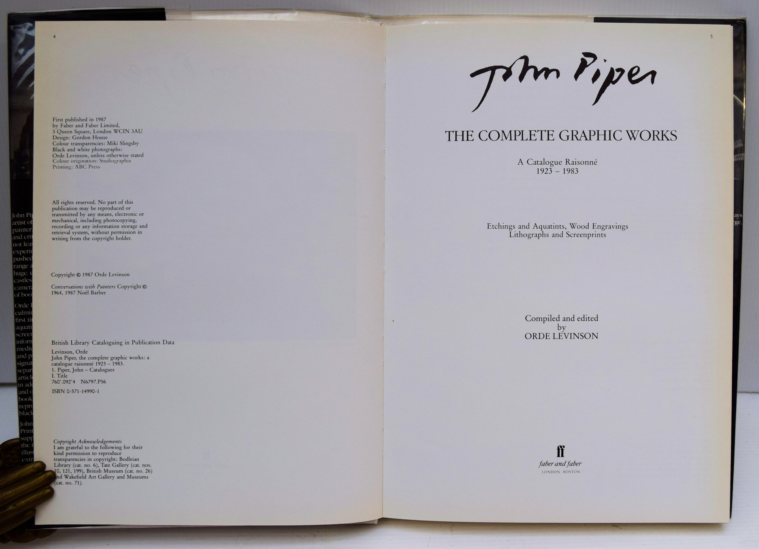 JOHN PIPER THE COMPLETE GRAPHIC WORKS A CATALOGUE RAISONNE 1923-1983. - Image 2